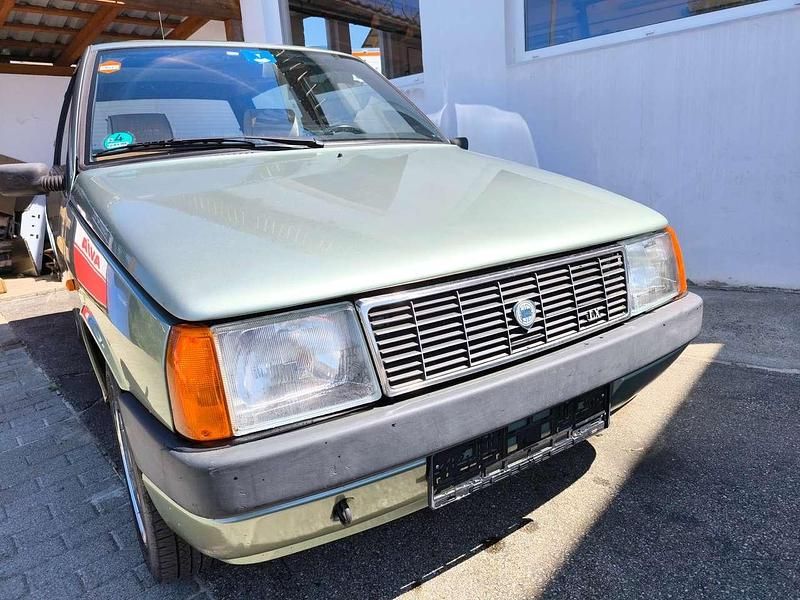 Second-hand Lancia Ypsilon 50 CP (36 kW) 1993 Verde Hatchback