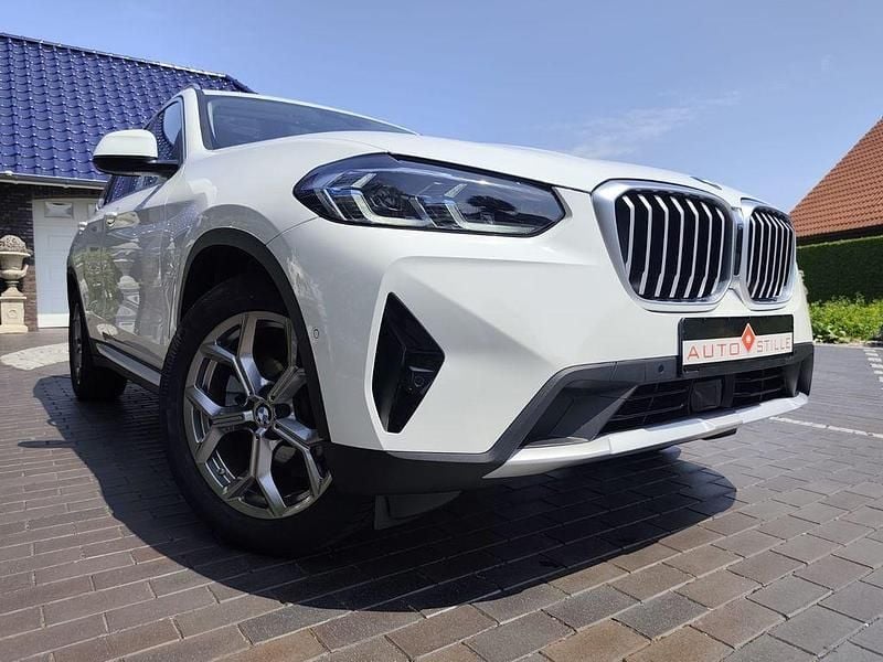 Weiß Gebraucht 2024 BMW X3 Sport Line SUV | 49.800 € (Superpreis) - Bild 1/4