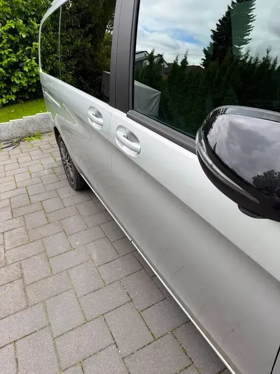 Gebraucht Mercedes E250 190 PS (139 kW) 2018 Silber Van / Kleinbus