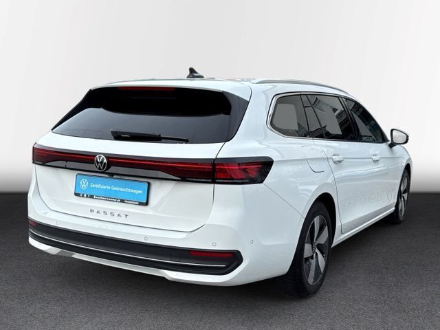 Gebraucht VW Passat Business 150 PS (110 kW) 2024 Weiß Kombi