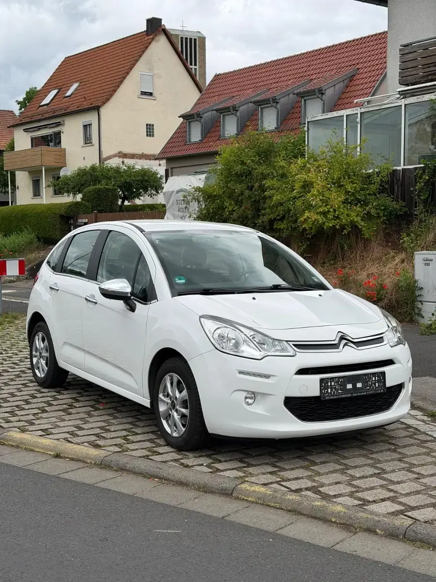 Gebraucht Citroën C3 68 PS (50 kW) 2013 Weiß Kleinwagen