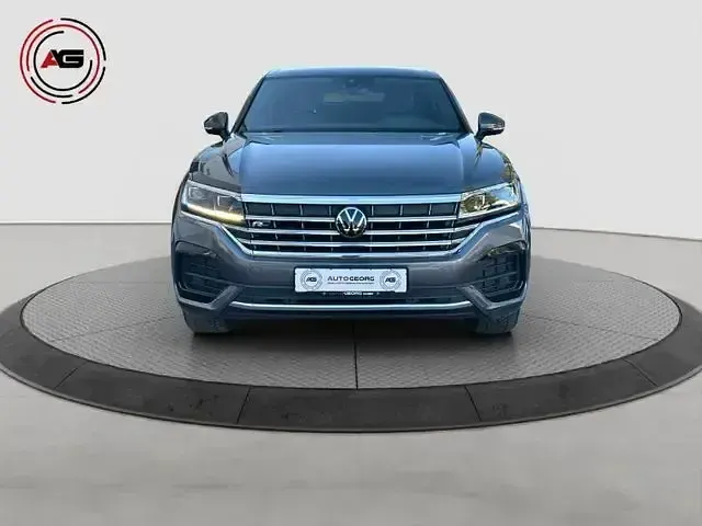 Gebraucht VW Touareg R-line 231 PS (169 kW) 2021 Grau SUV