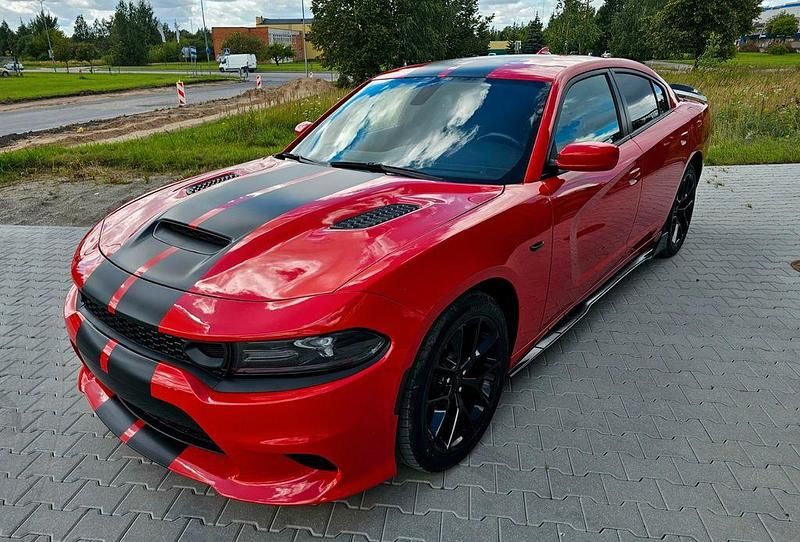 Rot Gebraucht 2022 Dodge Charger Limousine | 19.999 € - Bild 1/4