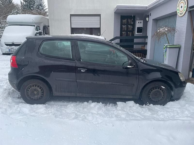 Schwarz Gebraucht 2007 VW Golf Limousine | 1.850 € (Guter Preis) - Bild 1/4