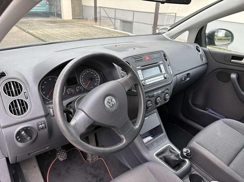 Gebraucht 2007 VW Golf V Comfortline Limousine | 2.600 € (Superpreis) - Bild 1/4