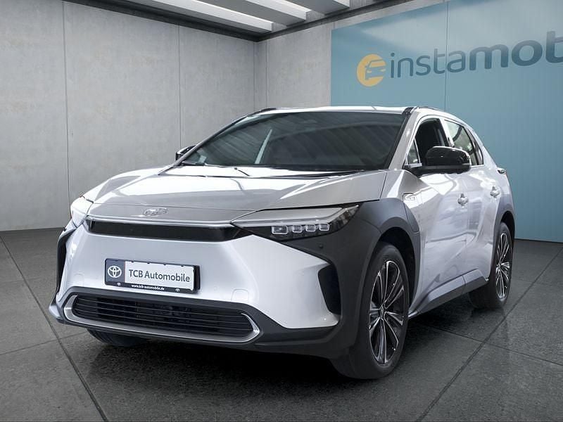 Silber Gebraucht 2023 Toyota bZ4X SUV | 33.749 € (Fairer Preis) - Bild 1/4