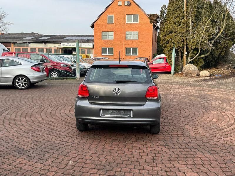 Gebraucht VW Polo Trendline 60 PS (44 kW) 2010 Grau Limousine