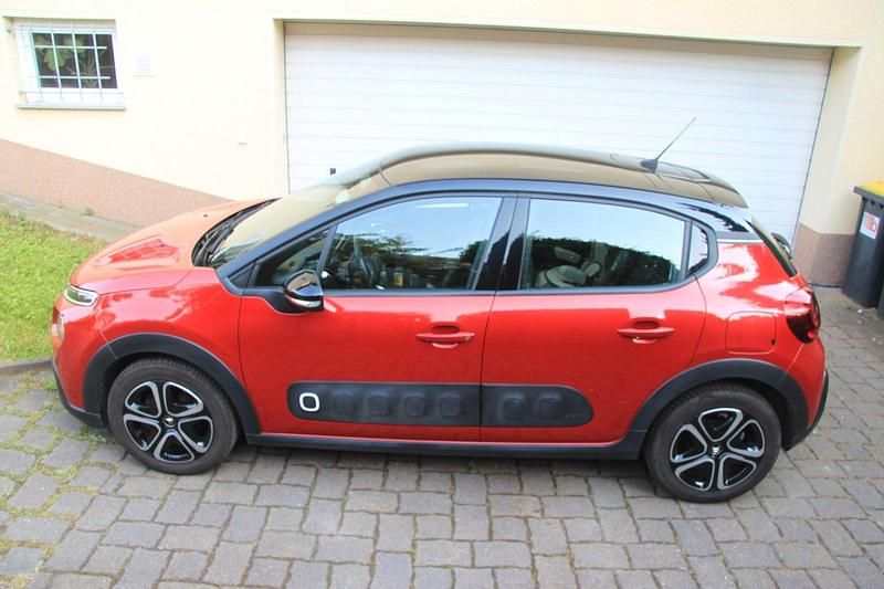 Gebraucht Citroën C3 Shine 82 PS (60 kW) 2018 Rot Kleinwagen