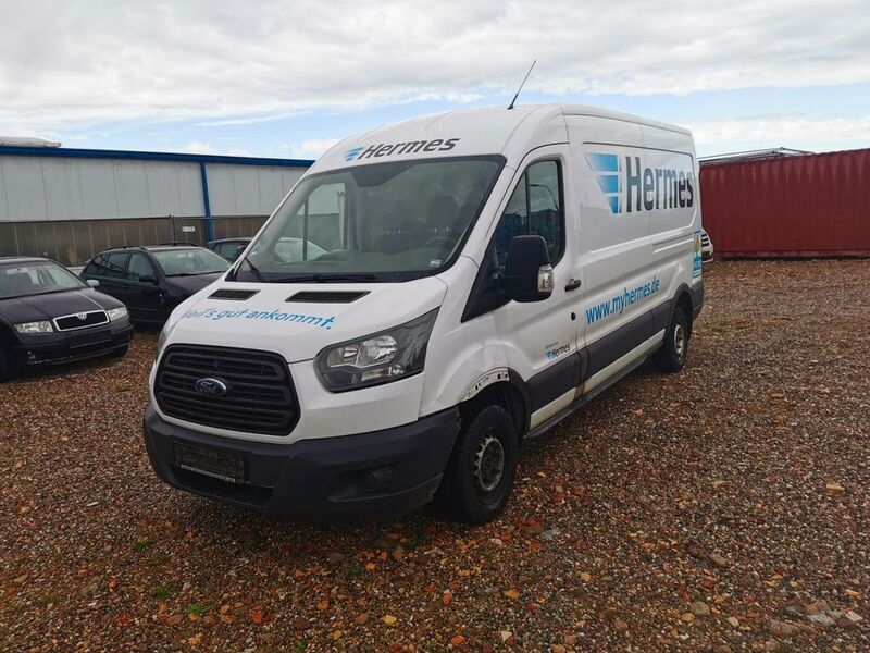 Gebraucht Ford Transit 105 PS (77 kW) 2017 Weiß Van / Kleinbus