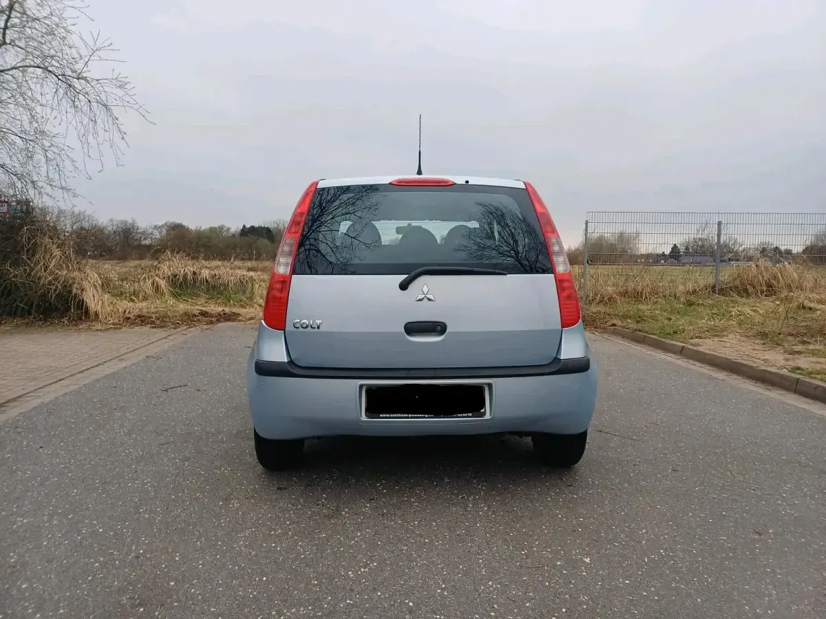 Gebraucht Mitsubishi Colt 75 PS (55 kW) 2004 Grau Kleinwagen