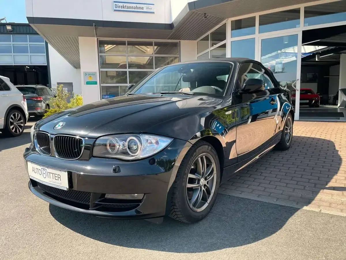 Gebraucht BMW 120 Performance 177 PS (130 kW) 2009 Schwarz Kleinwagen