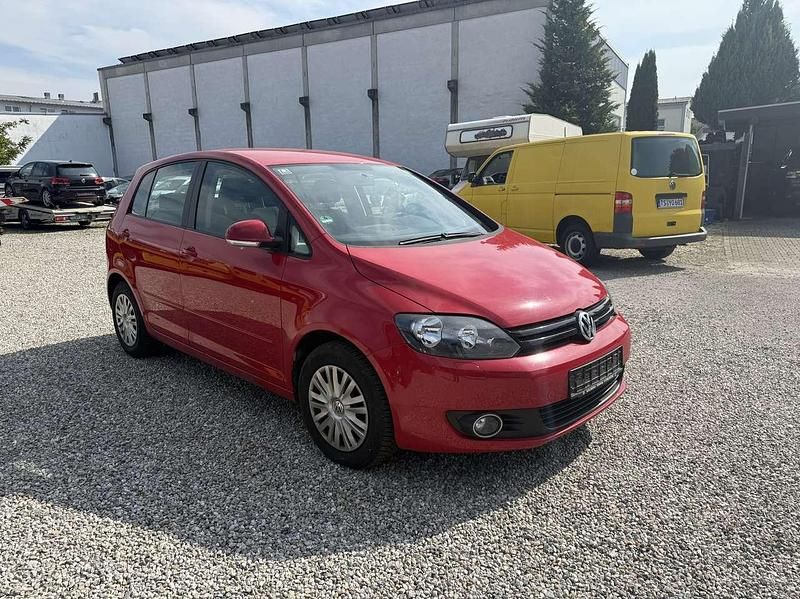 Rot Gebraucht 2010 VW Golf Plus Cross Trendline Van / Kleinbus | 3.900 € (Superpreis) - Bild 1/4