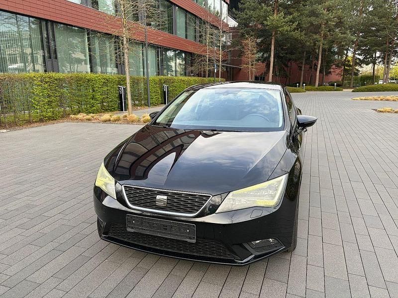 Gebraucht Seat Leon SC Style 105 PS (77 kW) 2013 Schwarz Kleinwagen
