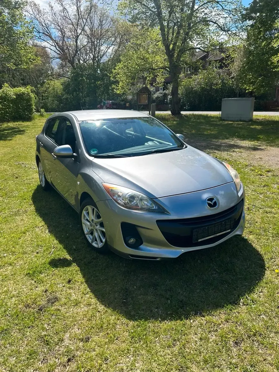 Gebraucht Mazda 3 115 PS (84 kW) 2012 Grau Limousine