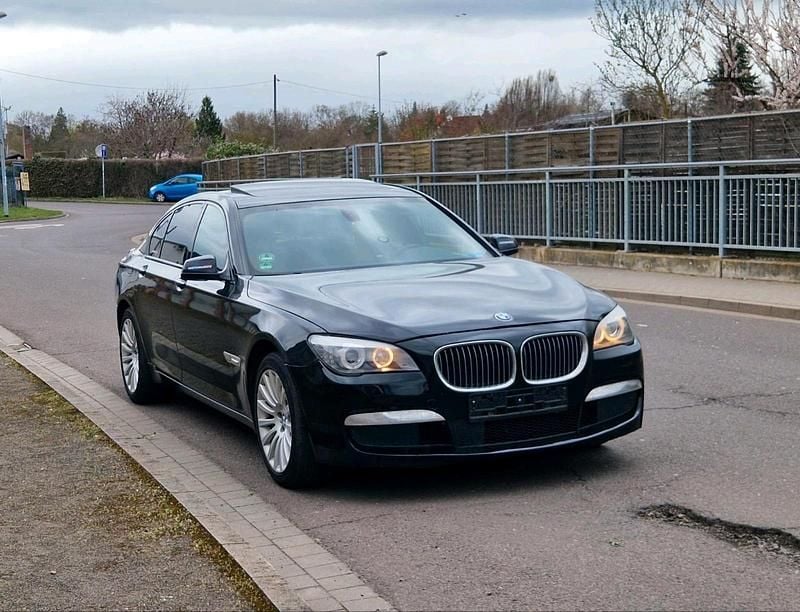Gebraucht BMW 730 245 PS (180 kW) 2009 Limousine