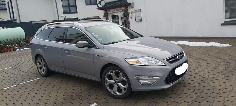 Gebraucht Ford Mondeo Titanium S 200 PS (147 kW) 2011 Silber Limousine