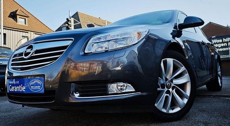 Gebraucht Opel Insignia Edition 140 PS (102 kW) 2009 Grau Limousine