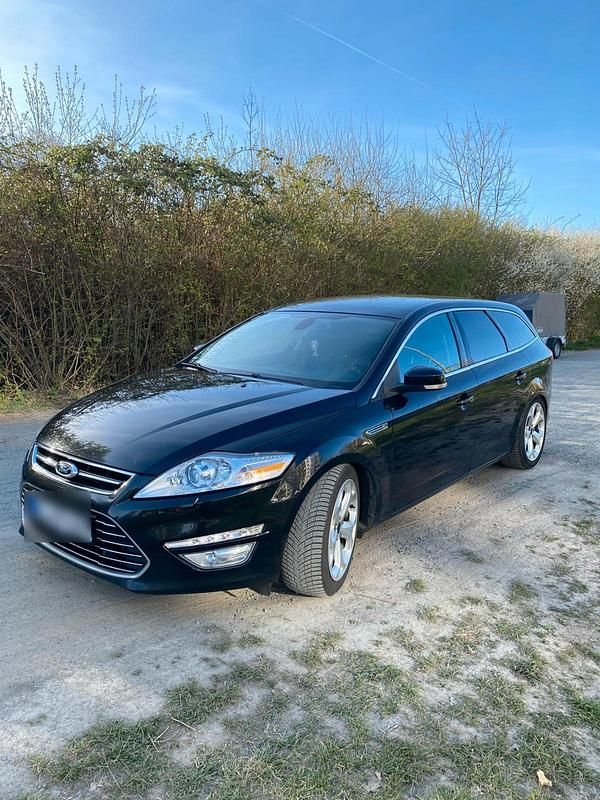 Schwarz Gebraucht 2014 Ford Mondeo Kombi | 6.200 € (Fairer Preis) - Bild 1/4