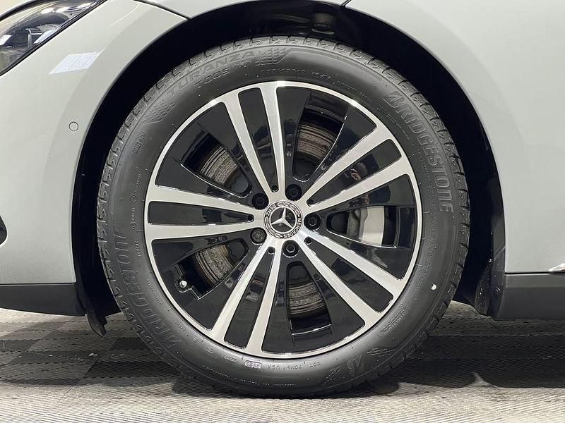 Gebraucht Mercedes EQE350 Premium 214 kW (292 PS) 2024 Grau Limousine