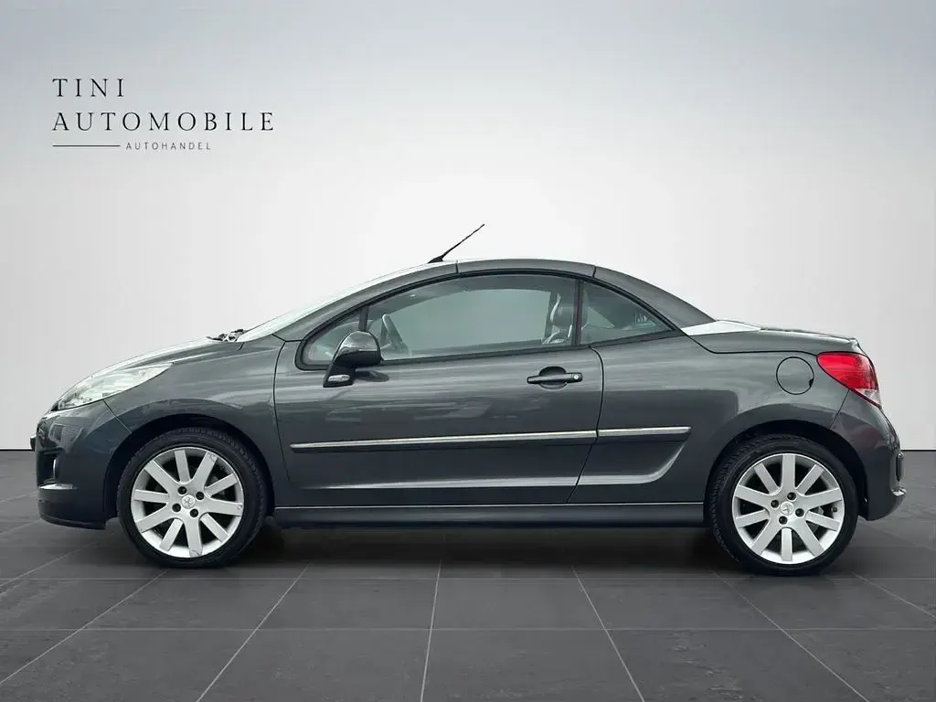 Gebraucht Peugeot 207 CC 120 PS (88 kW) 2013 Grau Cabrio