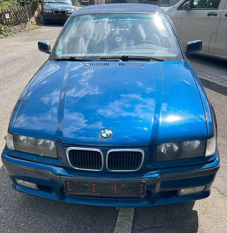 Blau Gebraucht 1997 BMW 318 Cabriolet Basis Cabrio | 5.000 € (Superpreis) - Bild 1/4