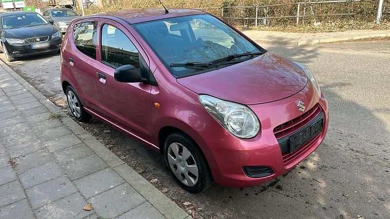 Gebraucht Suzuki Alto 68 PS (50 kW) 2011 Kleinwagen