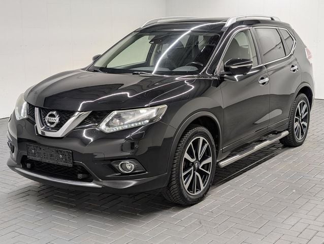 Schwarz (black pearl (m)) Gebraucht 2015 Nissan X-Trail 360º SUV | 11.980 € (Fairer Preis) - Bild 1/4