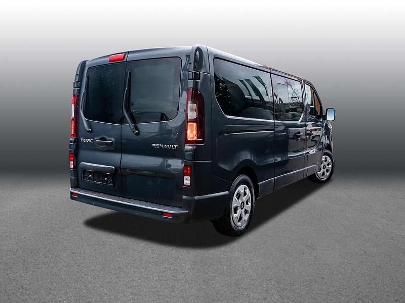 Gebraucht Renault Trafic Evolution 150 PS (110 kW) 2025 Kometen grau Van / Kleinbus