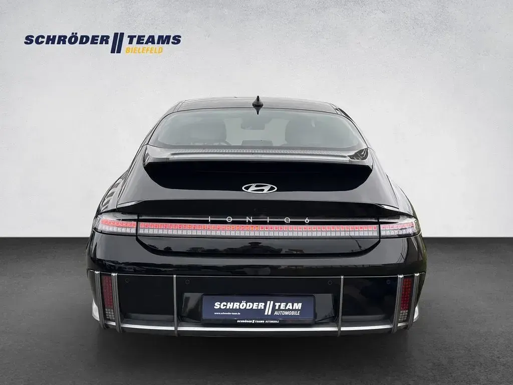 Gebraucht Hyundai Ioniq 6 Basis 111 kW (151 PS) 2023 Schwarz Limousine