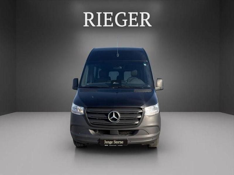 Gebraucht Mercedes Sprinter 170 PS (125 kW) 2024 Schwarz Van