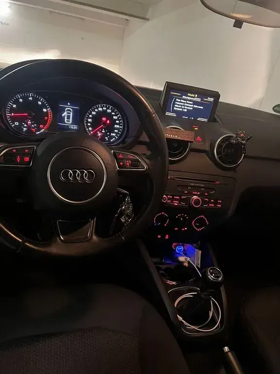 Gebraucht Audi A1 Ambition 86 PS (63 kW) 2014 Weiß Kleinwagen