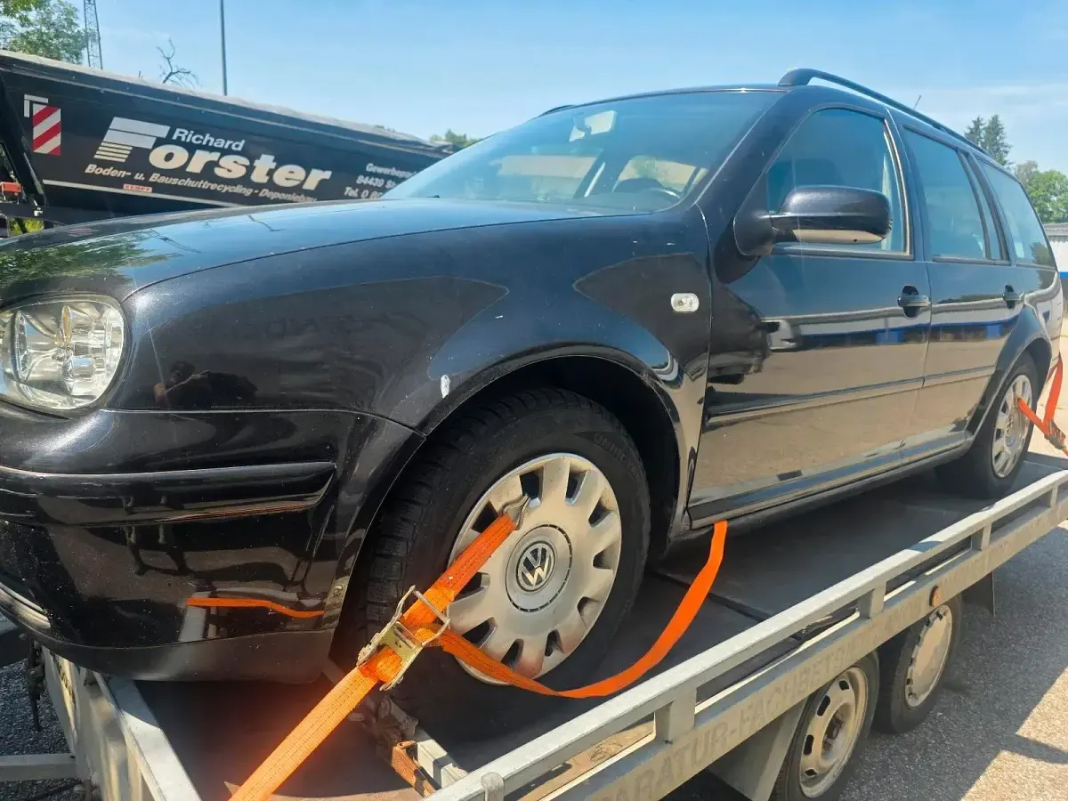 Gebraucht VW Golf IV 90 PS (66 kW) 2003 Schwarz Kombi