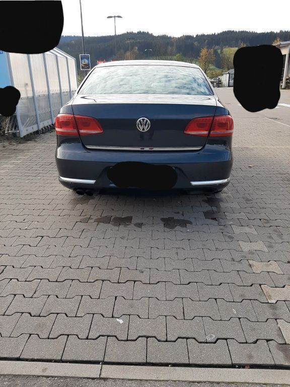 Gebraucht VW Passat Comfortline 140 PS (102 kW) 2013 Grau Limousine