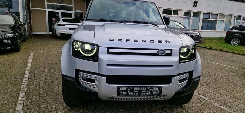 Gebraucht Land Rover Defender 300 PS (220 kW) 2023 Silber SUV