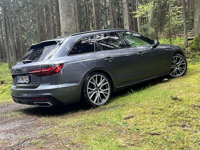 Gebraucht Audi A4 Edition .1 245 PS (180 kW) 2020 Grau Kombi