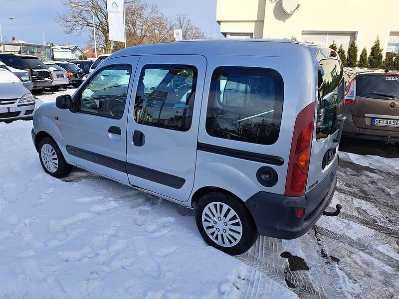 Gebraucht Renault Kangoo 95 PS (69 kW) 2003 Silber Van / Kleinbus