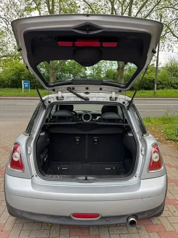 Occasion Mini Cooper 75 PK (55 kW) 2010 Zilver Hatchback