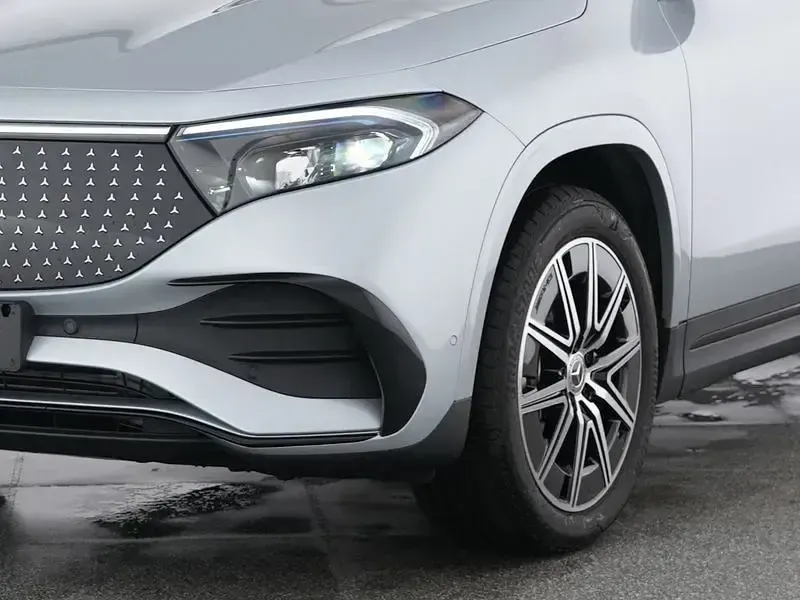 Gebraucht Mercedes EQA350 AMG 215 kW (293 PS) 2025 Silber SUV