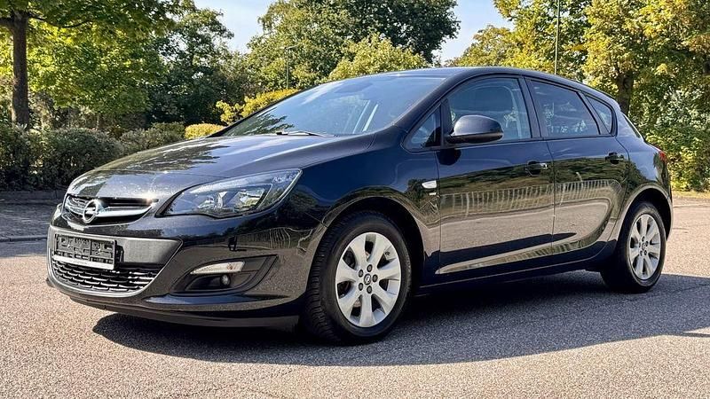 Schwarz Gebraucht 2014 Opel Astra Limousine | 8.999 € (Fairer Preis) - Bild 1/4