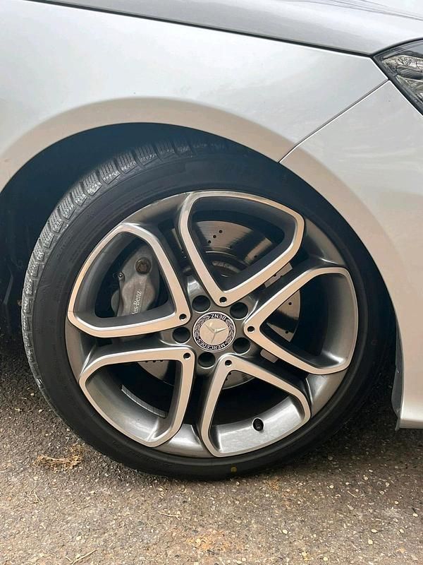 Gebraucht Mercedes E350 306 PS (225 kW) 2015 Silber Limousine