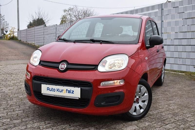 Gebraucht Fiat Panda Pop 69 PS (50 kW) 2015 Rot Kleinwagen