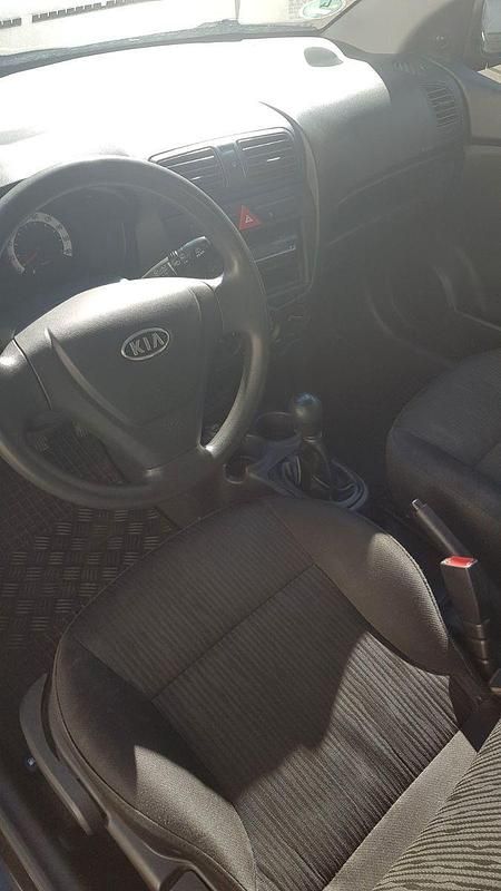 Gebraucht Kia Picanto Attract 65 PS (47 kW) 2009 Schwarz Kleinwagen