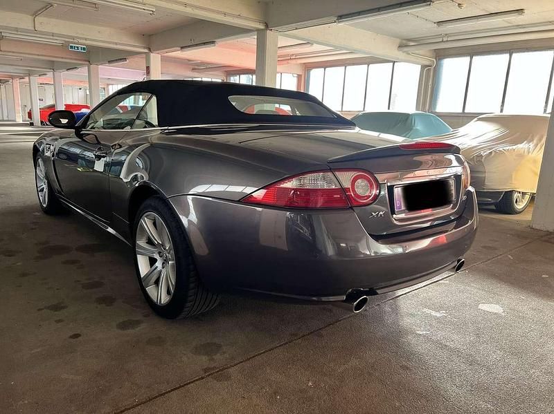 Gebraucht Jaguar XK 298 PS (219 kW) 2008 Grau Cabrio