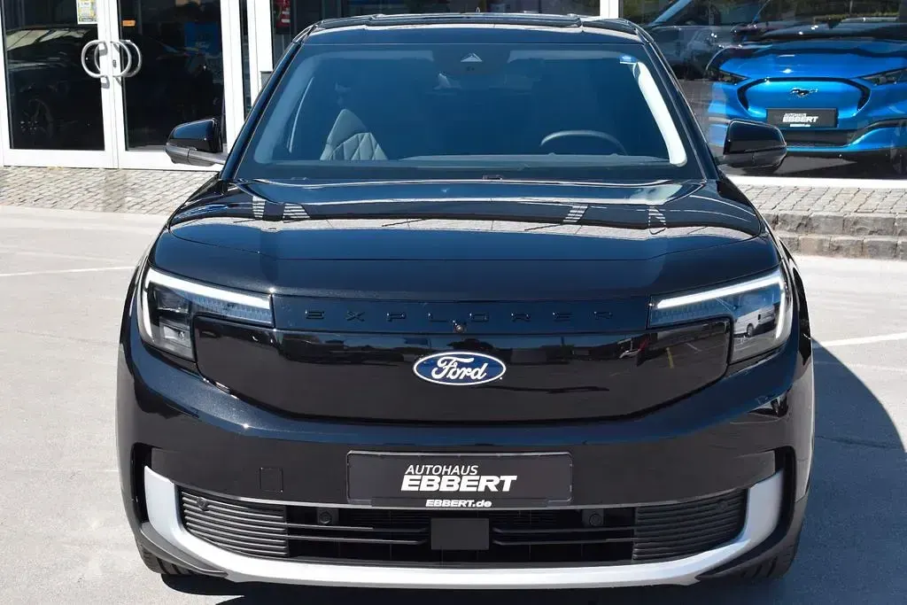 Neu Ford Explorer Premium 210 kW (286 PS) 2026 Schwarz SUV