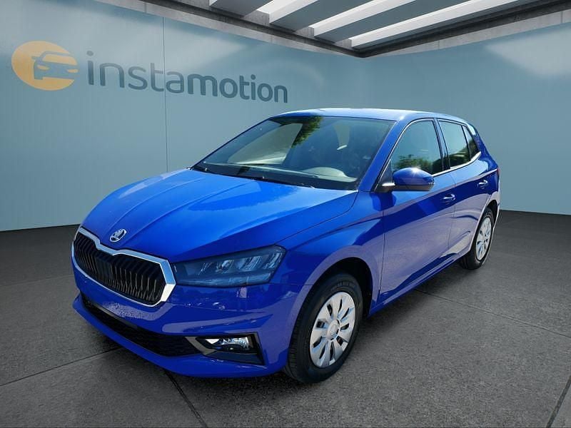 Blau Neu 2025 Skoda Fabia Selection Kleinwagen | 17.499 € (Fairer Preis) - Bild 1/4