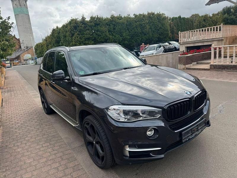 Schwarz Gebraucht 2017 BMW X5 Performance SUV | 23.800 € (Superpreis) - Bild 1/4