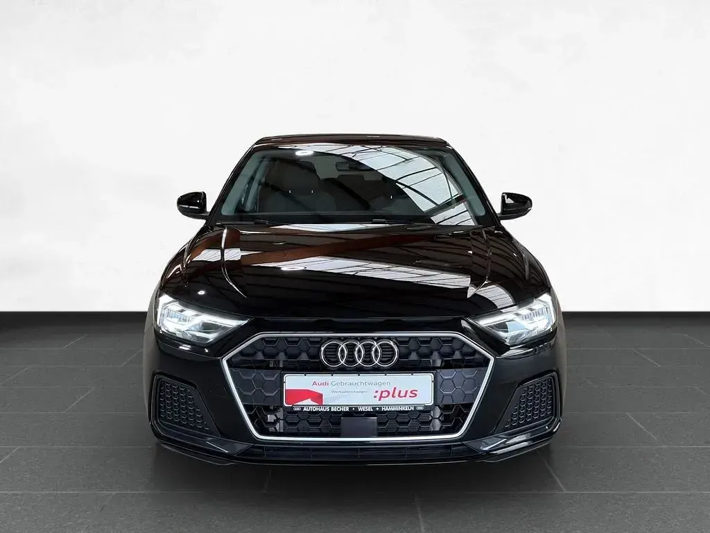 Gebraucht Audi A1 Advanced Plus 116 PS (85 kW) 2025 Mythosschwarz metallic SUV