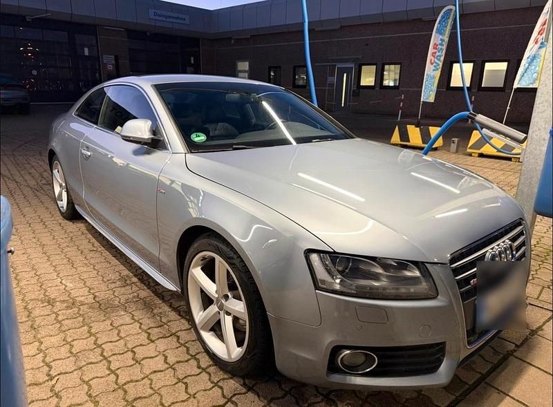 Gebraucht Audi A5 S-Line 179 PS (131 kW) 2010 Silber Coupé