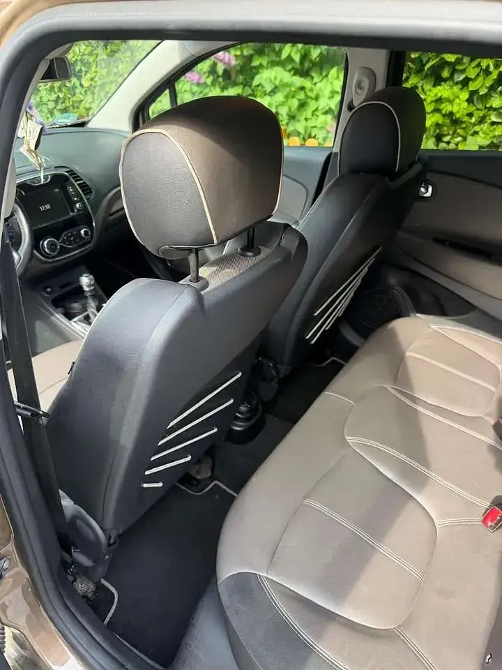Gebraucht Renault Captur Experience 118 PS (86 kW) 2017 Braun SUV