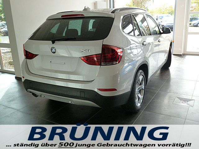 Gebraucht BMW X1 143 PS (105 kW) 2014 Weiß metallic SUV
